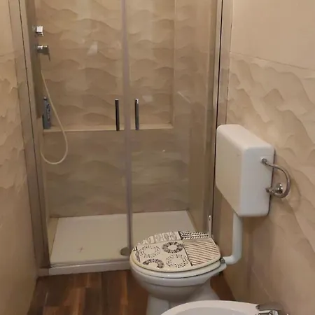 Le Dei Due Mari Cucinino Privato 3* Tarento